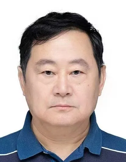 Portrait of Greg CHEN